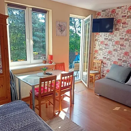 Pokoj Z Aneksem Kuchennym Do 4 Osob- Kuznia Rybaka Habitación en casa particular Grzybowo (West Pomeranian)